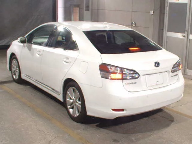 Lexus HS250h  с аукциона в Японии