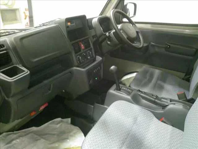 Suzuki CARRY  с аукциона в Японии