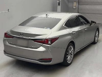 Lexus ES300h