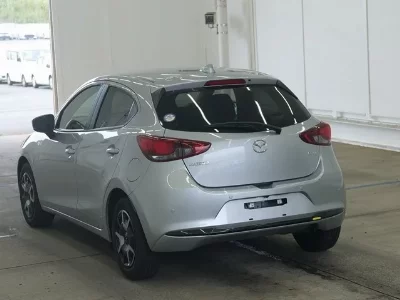 Mazda Mazda2