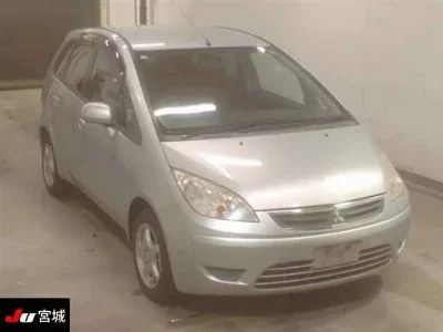 Mitsubishi Colt Plus