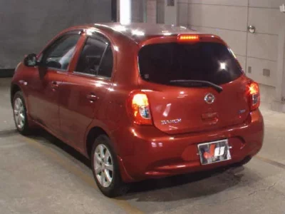 Nissan March