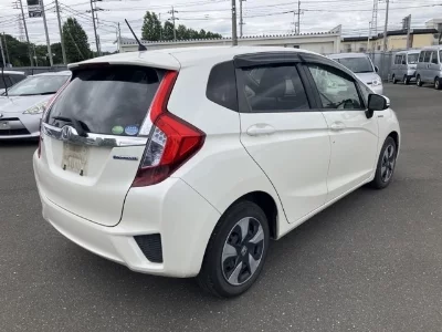 Honda FIT HYBRID