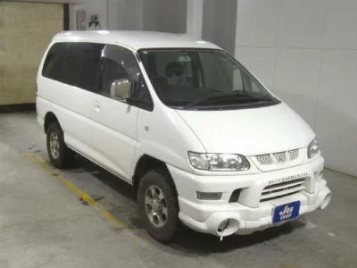 Mitsubishi DELICA SPACE GEAR