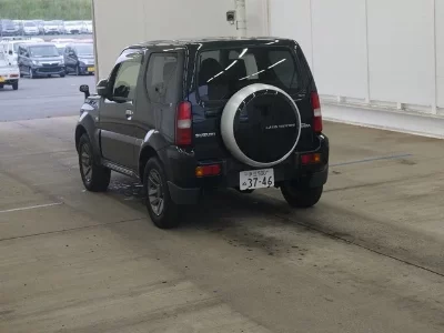 Suzuki Jimny Sierra