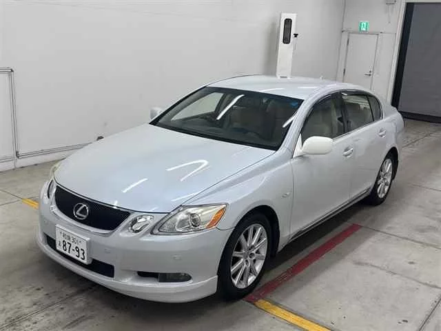 Lexus GS  с аукциона в Японии