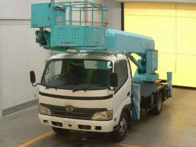 Hino Dutro