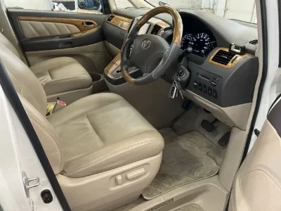 Toyota ALPHARD G