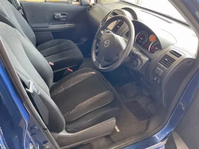 Nissan Lafesta
