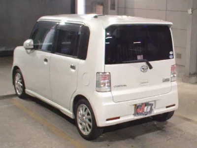 Daihatsu Move Conte