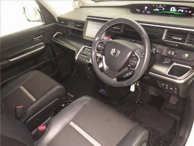 HONDA STEPWGN SPADA