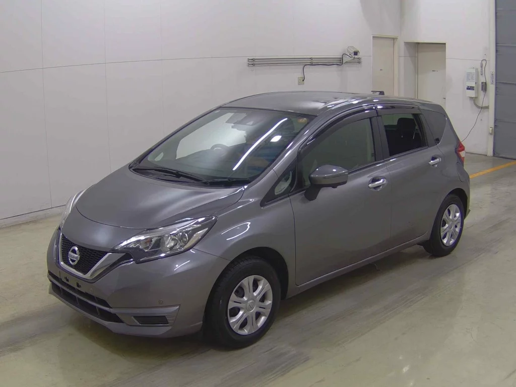 Nissan Note  с аукциона в Японии