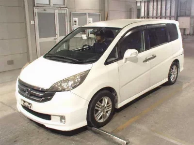 Honda STEPWGN SPADA