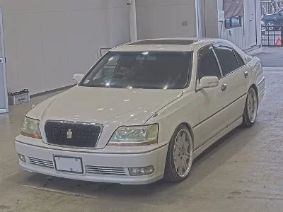Toyota CROWN MAJESTA