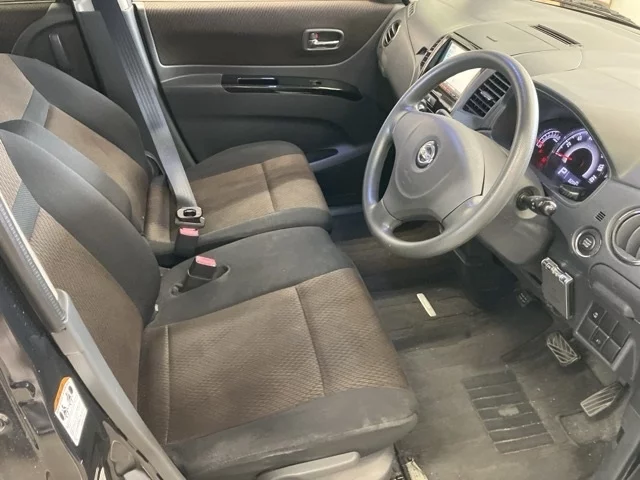 Nissan Roox  с аукциона в Японии