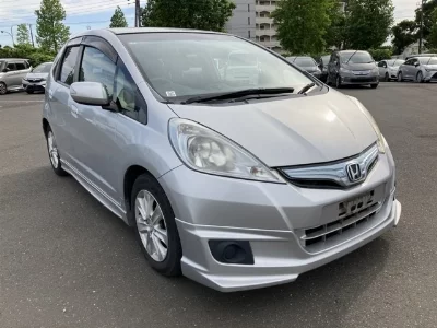 Honda FIT HYBRID