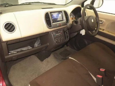 SUZUKI MRWAGON