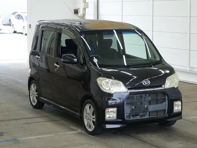 Daihatsu Tanto Exe  с аукциона в Японии