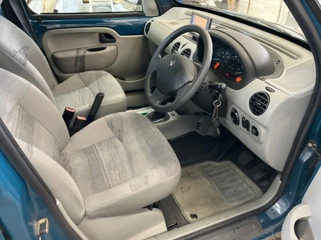 Renault Kangoo  с аукциона в Японии