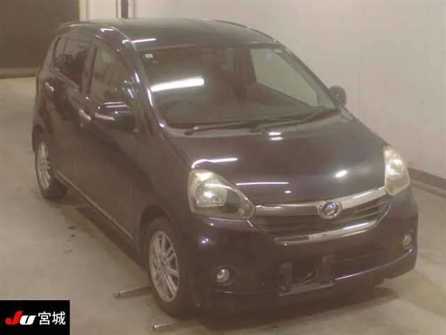 Daihatsu Mira e:S  с аукциона в Японии