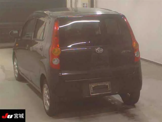 Daihatsu Mira  с аукциона в Японии