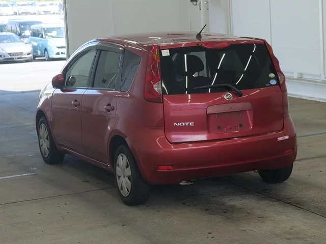 Nissan Note  с аукциона в Японии