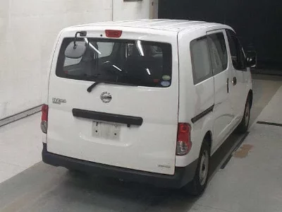 Nissan NV200 VANETTE VAN