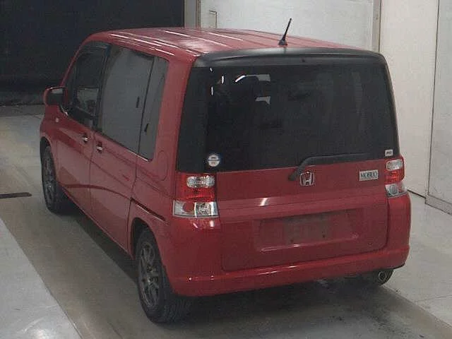 Honda Mobilio  с аукциона в Японии