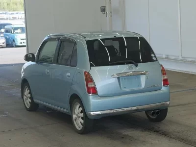 Daihatsu Mira Gino