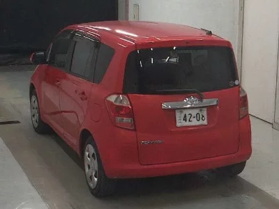 Toyota Ractis