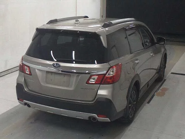 Subaru Exiga Crossover 7  с аукциона в Японии