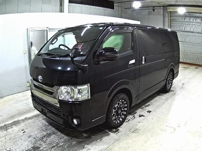 Toyota HiAce Van
