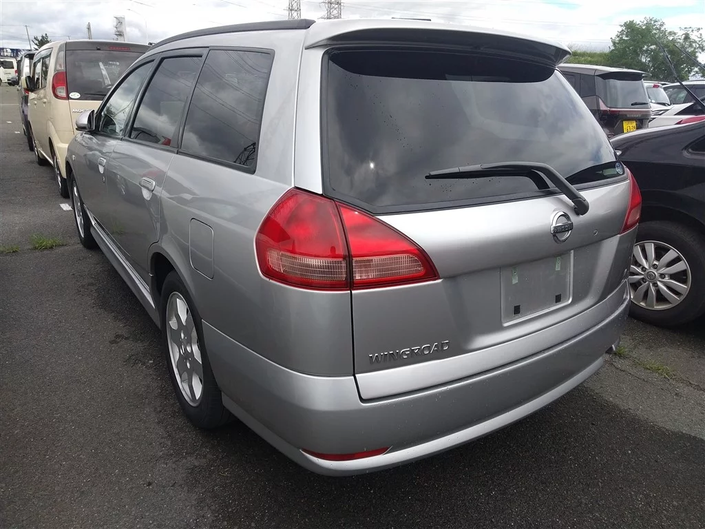 Nissan Wingroad  с аукциона в Японии