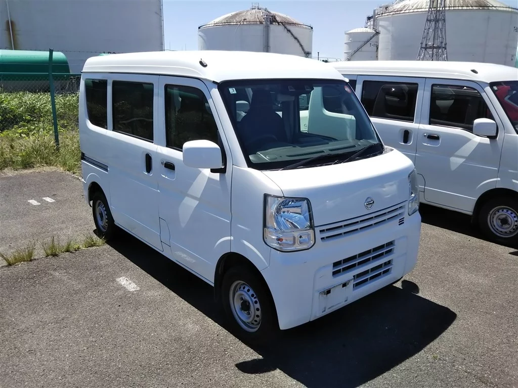 Nissan NV100 Clipper  с аукциона в Японии