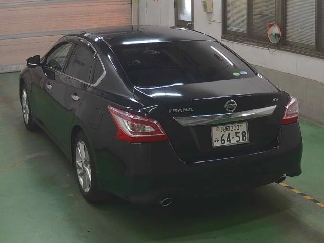Nissan Teana  с аукциона в Японии