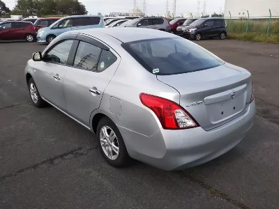 Nissan Tiida Latio