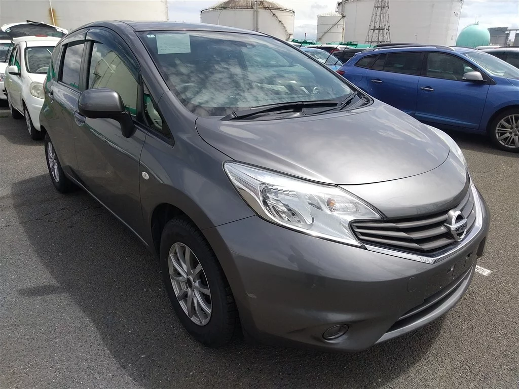 Nissan Note  с аукциона в Японии