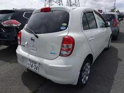 Nissan March