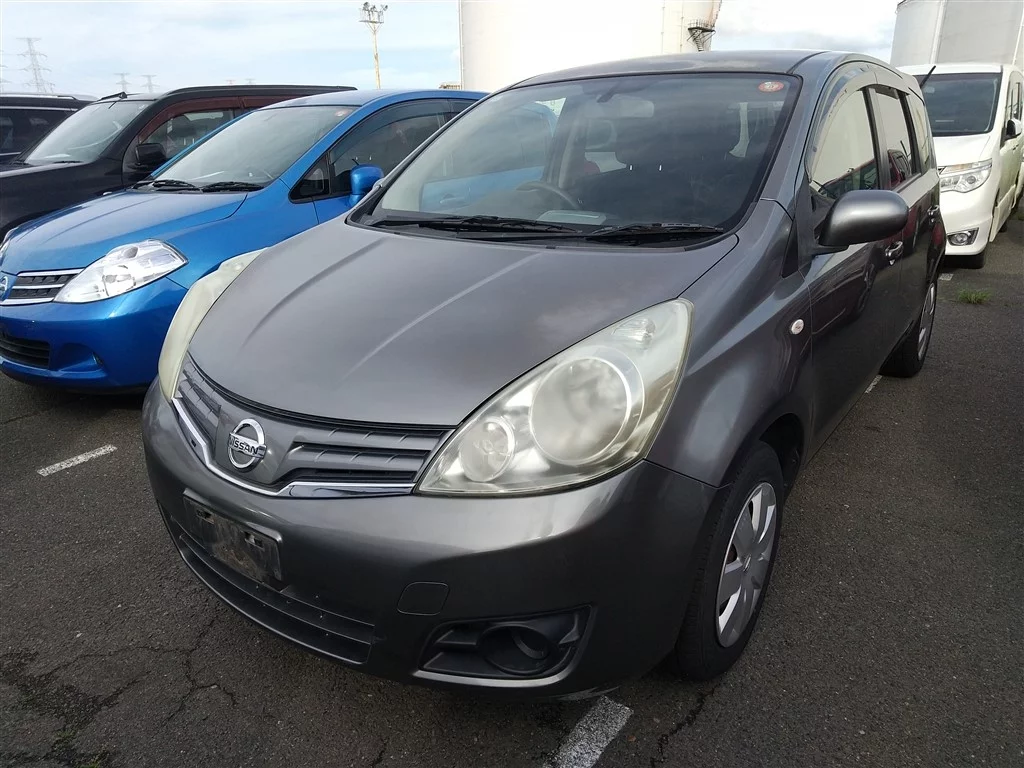 Nissan Note  с аукциона в Японии