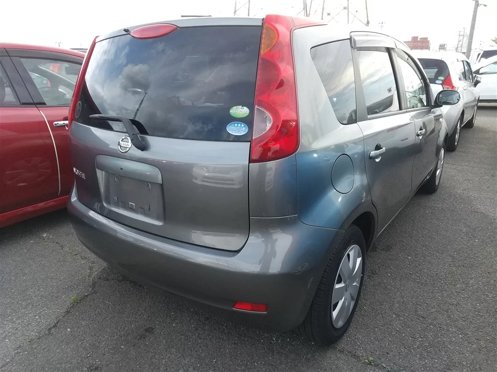 Nissan Note  с аукциона в Японии