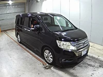 Honda STEPWGN SPADA