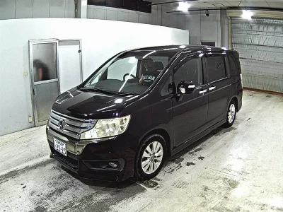 Honda STEPWGN SPADA