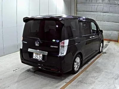 Honda STEPWGN SPADA
