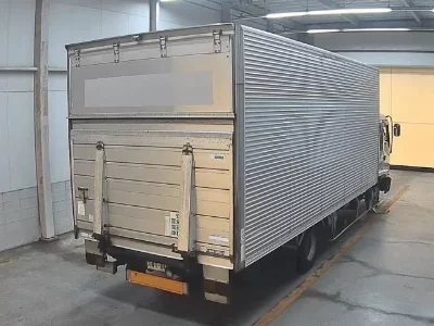 Isuzu Forward