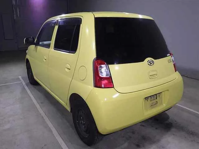 Daihatsu Esse  с аукциона в Японии
