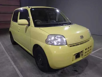 Daihatsu Esse