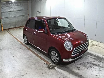 Daihatsu Mira Gino