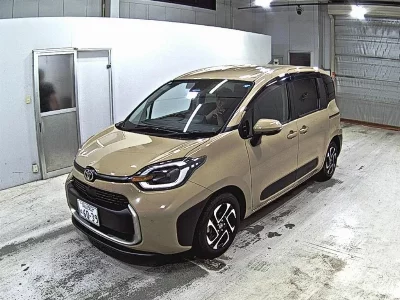 Toyota Sienta