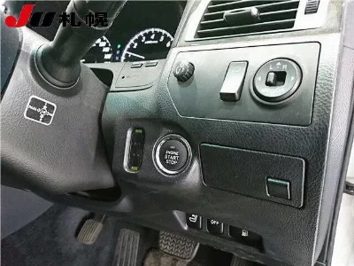 Toyota CROWN MAJESTA