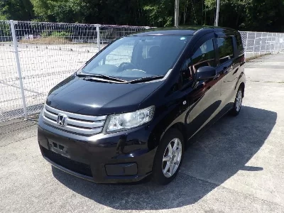 Honda Freed Spike
